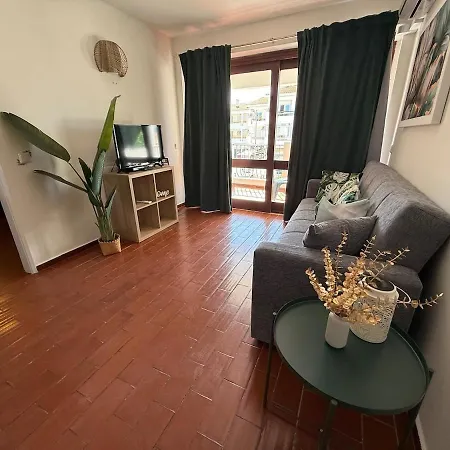 Ferias Em - Oura Apartment
